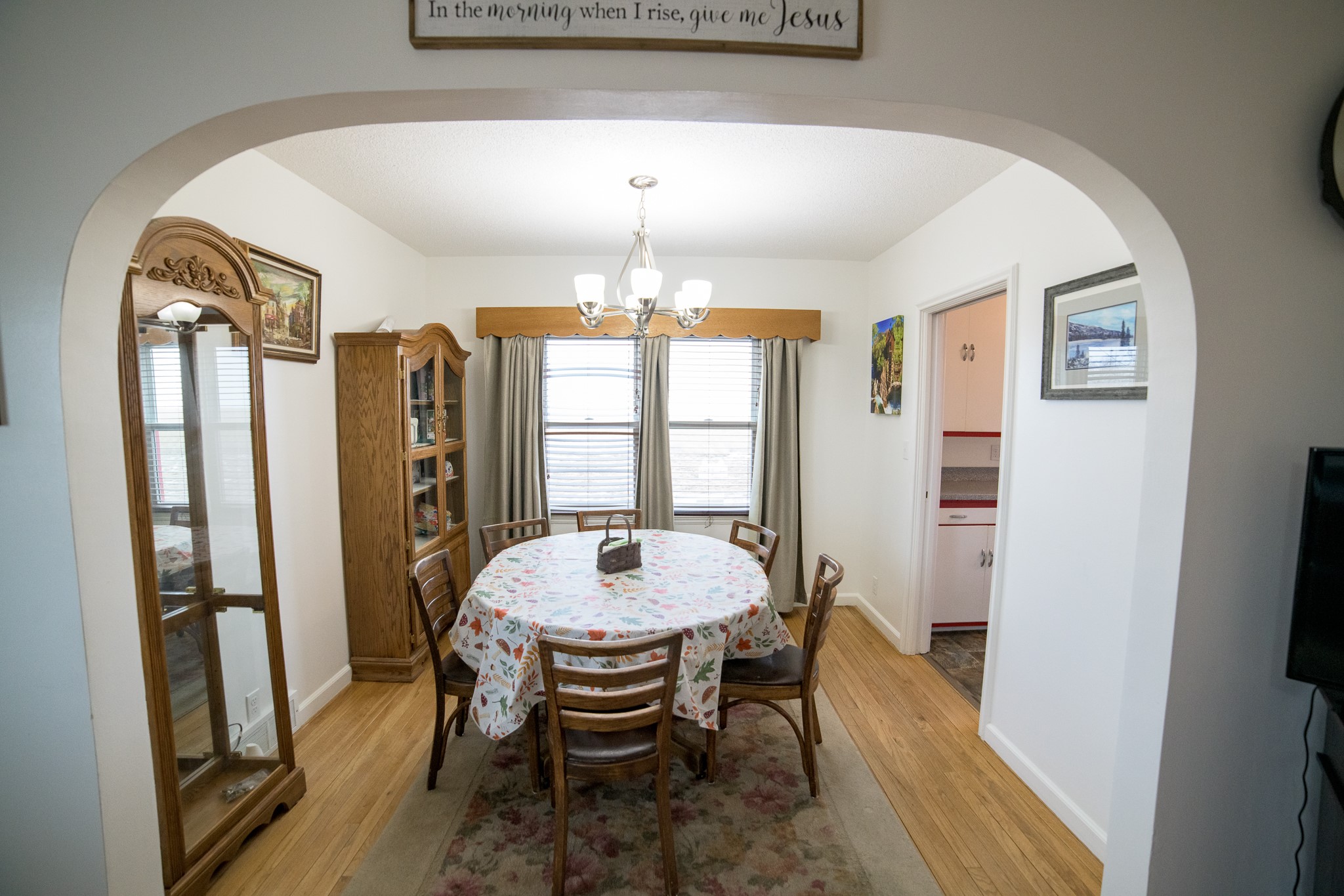 1453 8th Road NE