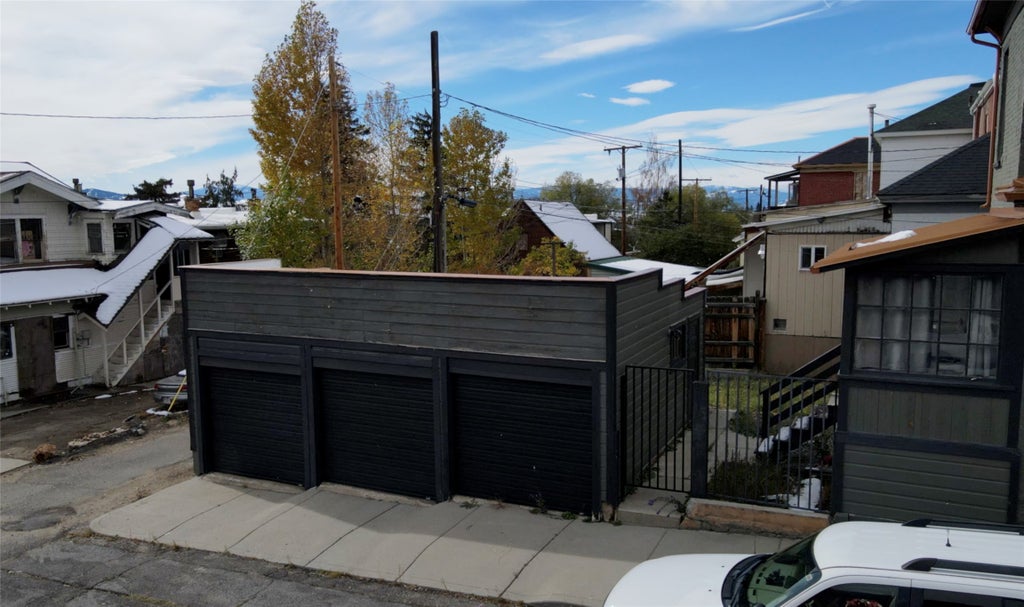 Photo of 504 W Galena Street, Butte, MT 59701 (MLS # 30080050)