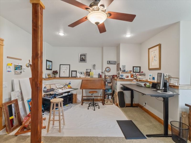 West Yellowstone, Montana 59758, United States, 6 Bedrooms Bedrooms, ,4 BathroomsBathrooms,Residential,Active,49804