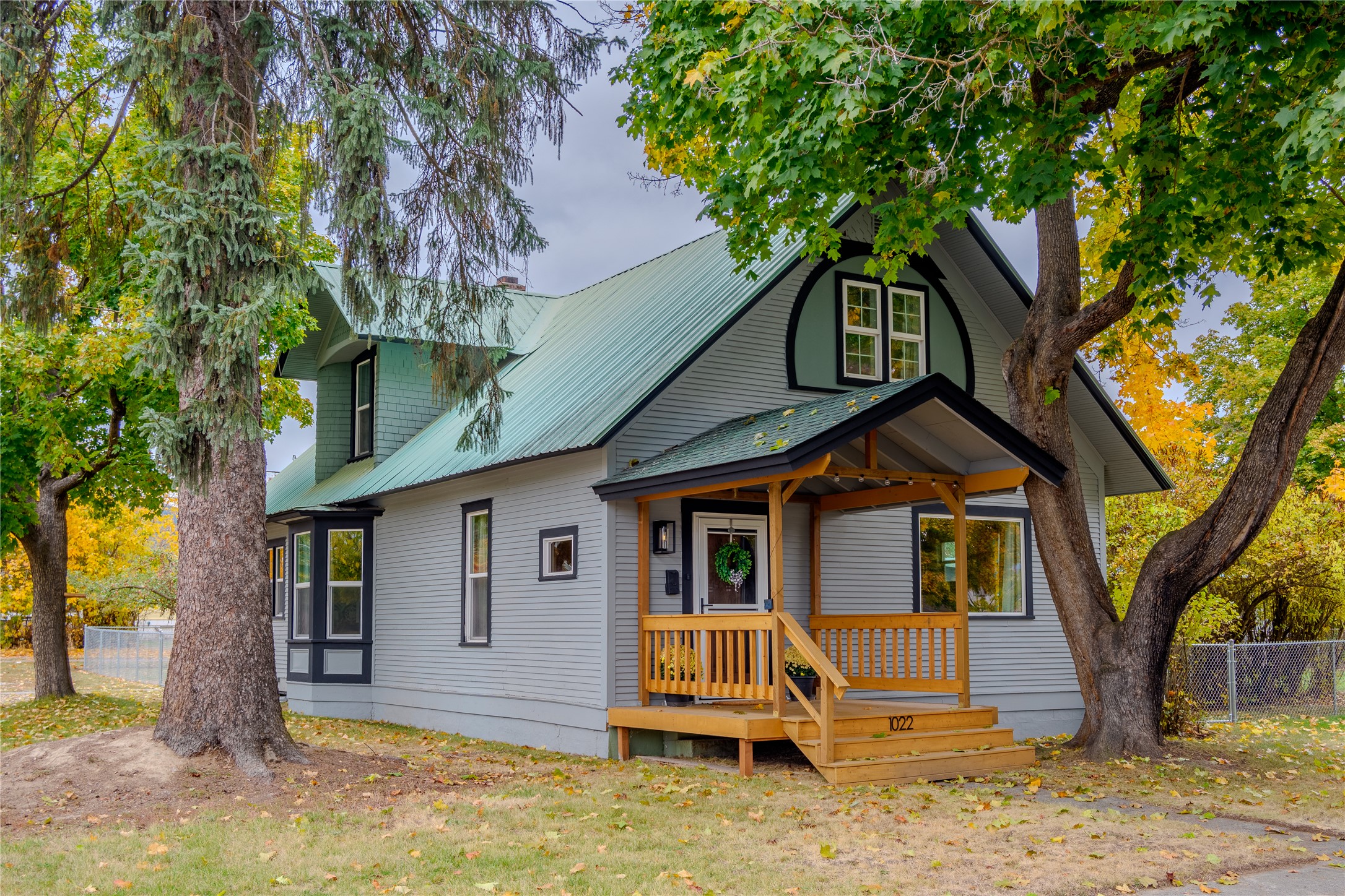 1022 Dakota Avenue