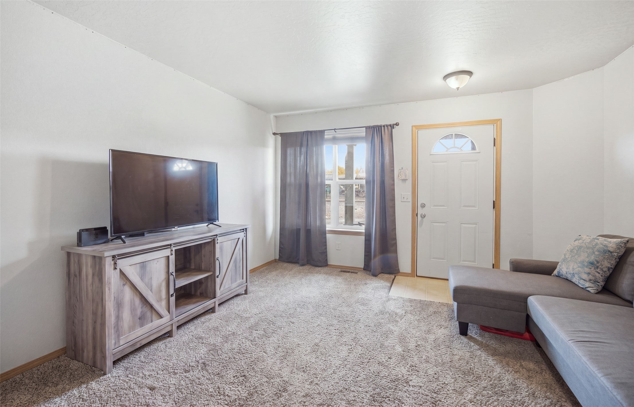 2201 Railroad Street W 103