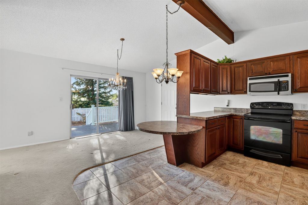 Photo of 1220 26th Avenue SW, Great Falls, MT 59404 (MLS # 30065352)