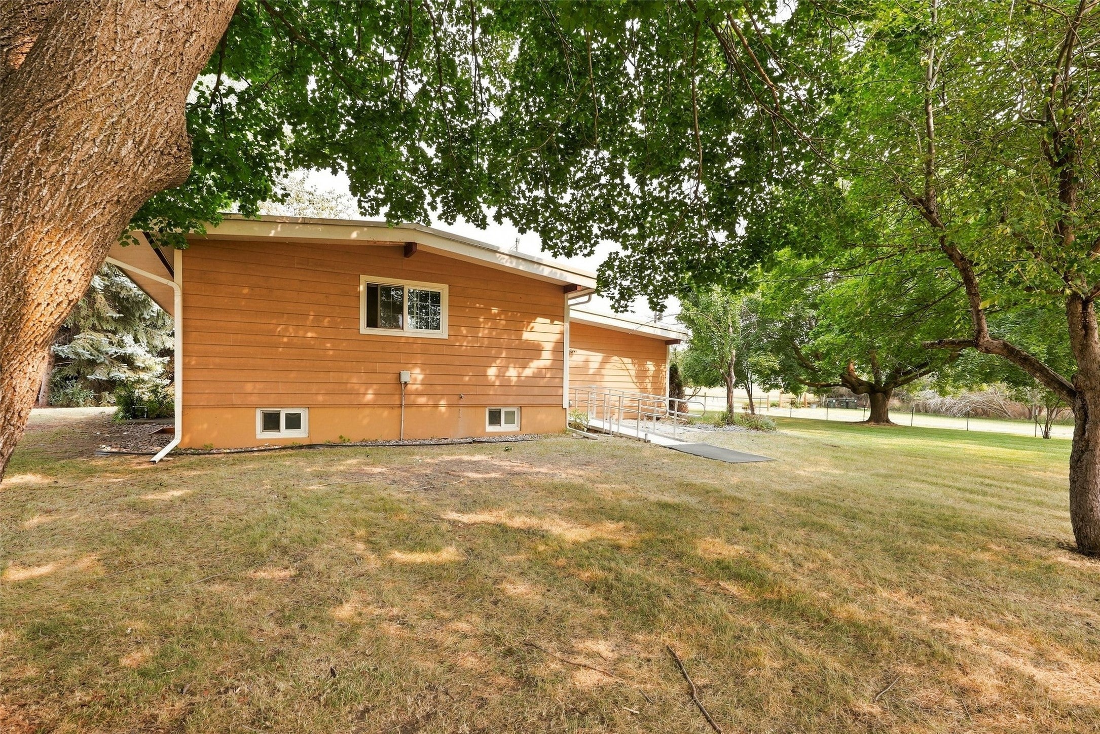 555 Grantsdale Road