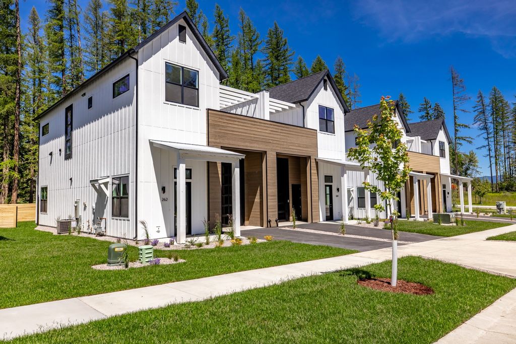 Photo of 262 Canopy Trail, Whitefish, MT 59937 (MLS # 30075618)