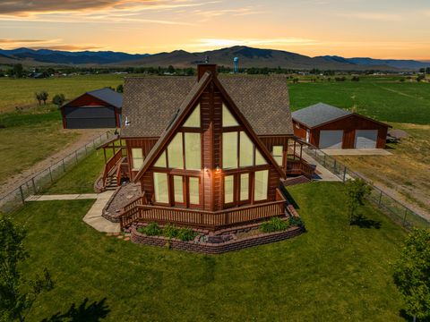 61253 Watson Road Saint Ignatius MT 59865