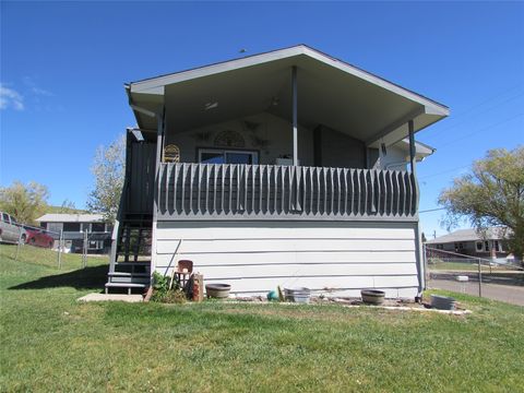 Tiny photo for 1606 9th Street NW, Great Falls, MT 59404 (MLS # 30071026)