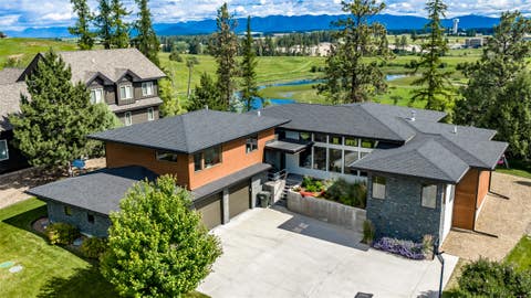 Photo of 229 Arbour Drive E, Kalispell, MT 59901 (MLS # 30073385)