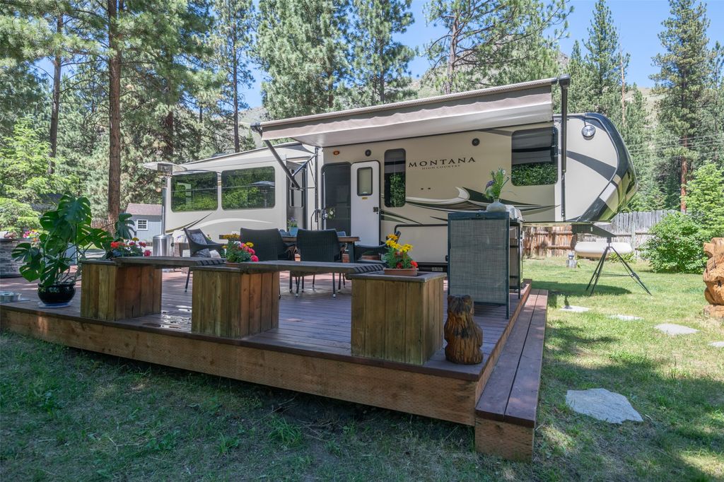 Photo of 15191 W Highway 12 W, Lolo, MT 59847 (MLS # 30074193)