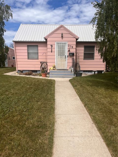 338 5th Avenue SE Cut Bank MT 59427