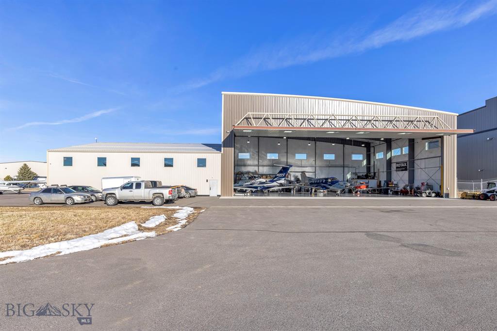 210 Aviation Lane