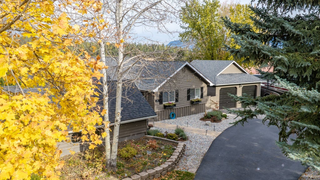 Photo of 280 Mallard Loop, Whitefish, MT 59937 (MLS # 30080233)