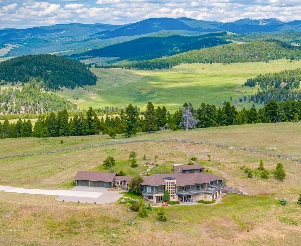 Photo of 96 Kokopelli Lane, Philipsburg, MT 59858 (MLS # 30073830)