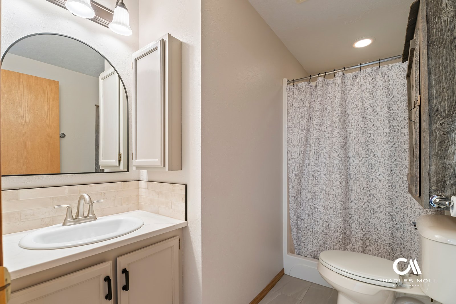 Helena, Montana 59602, United States, 5 Bedrooms Bedrooms, ,4 BathroomsBathrooms,Residential,Active,125530