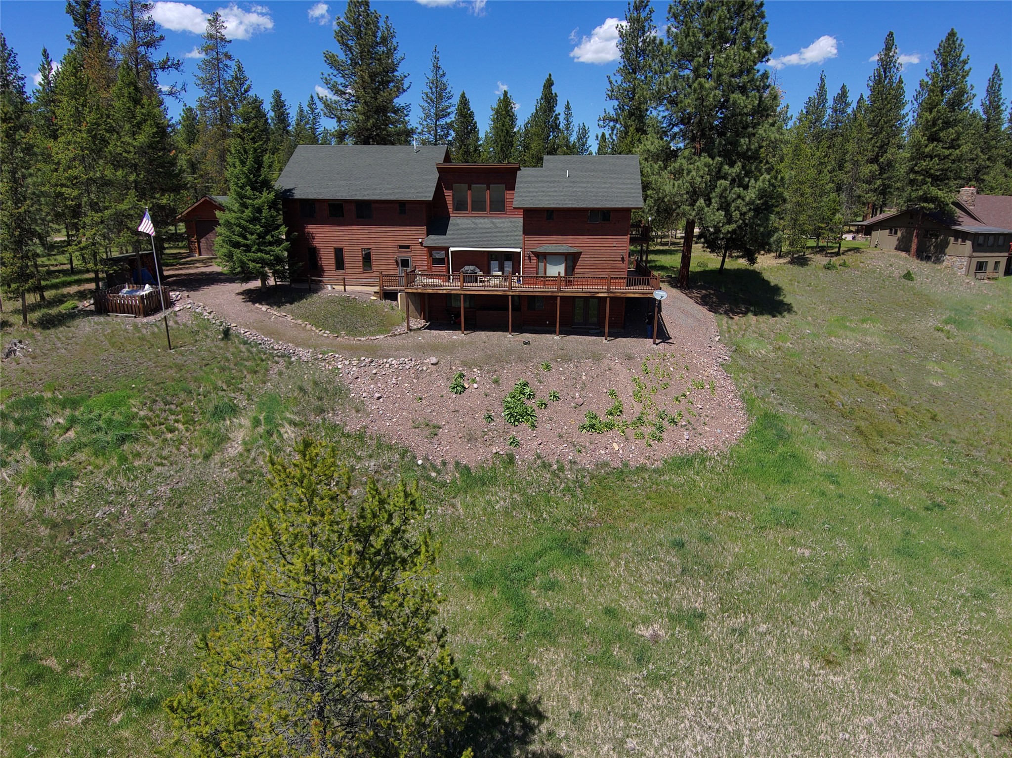 1015 Whitetail Drive