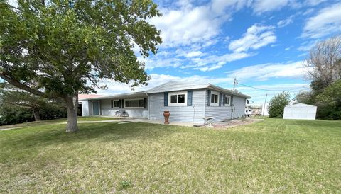 316 10th Avenue N Shelby MT 59474
