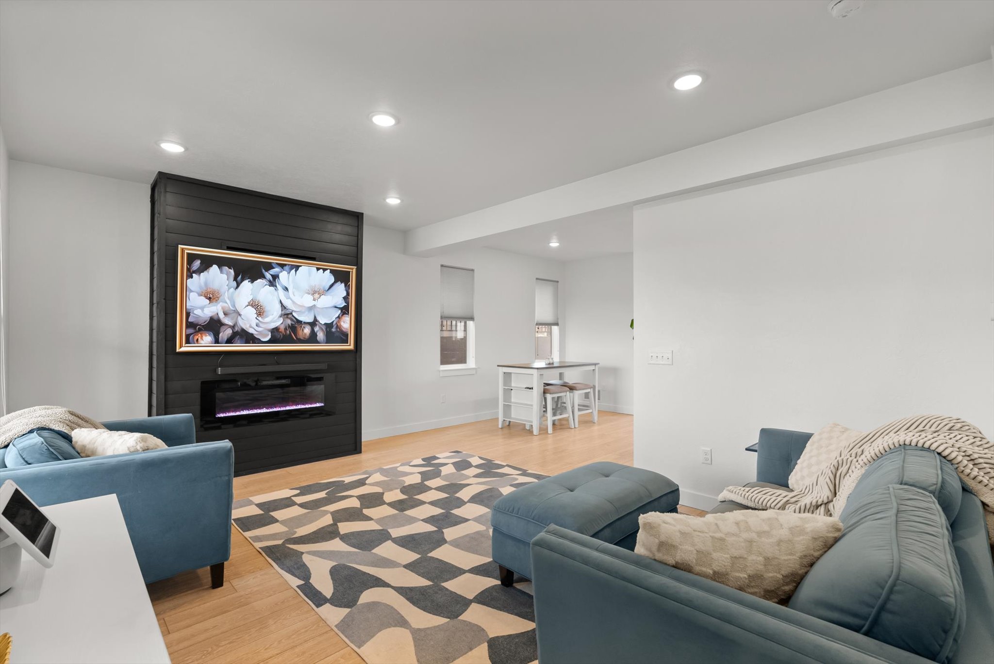 236 Sunset Alley Drive