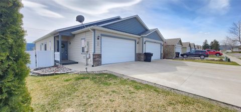 Photo of 28 Vista Loop, Kalispell, MT 59901 (MLS # 30067199)