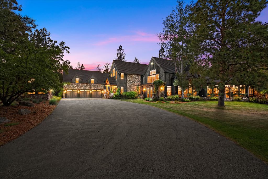 Photo of 594 Bunkhouse Road, Darby, MT 59829 (MLS # 30051823)