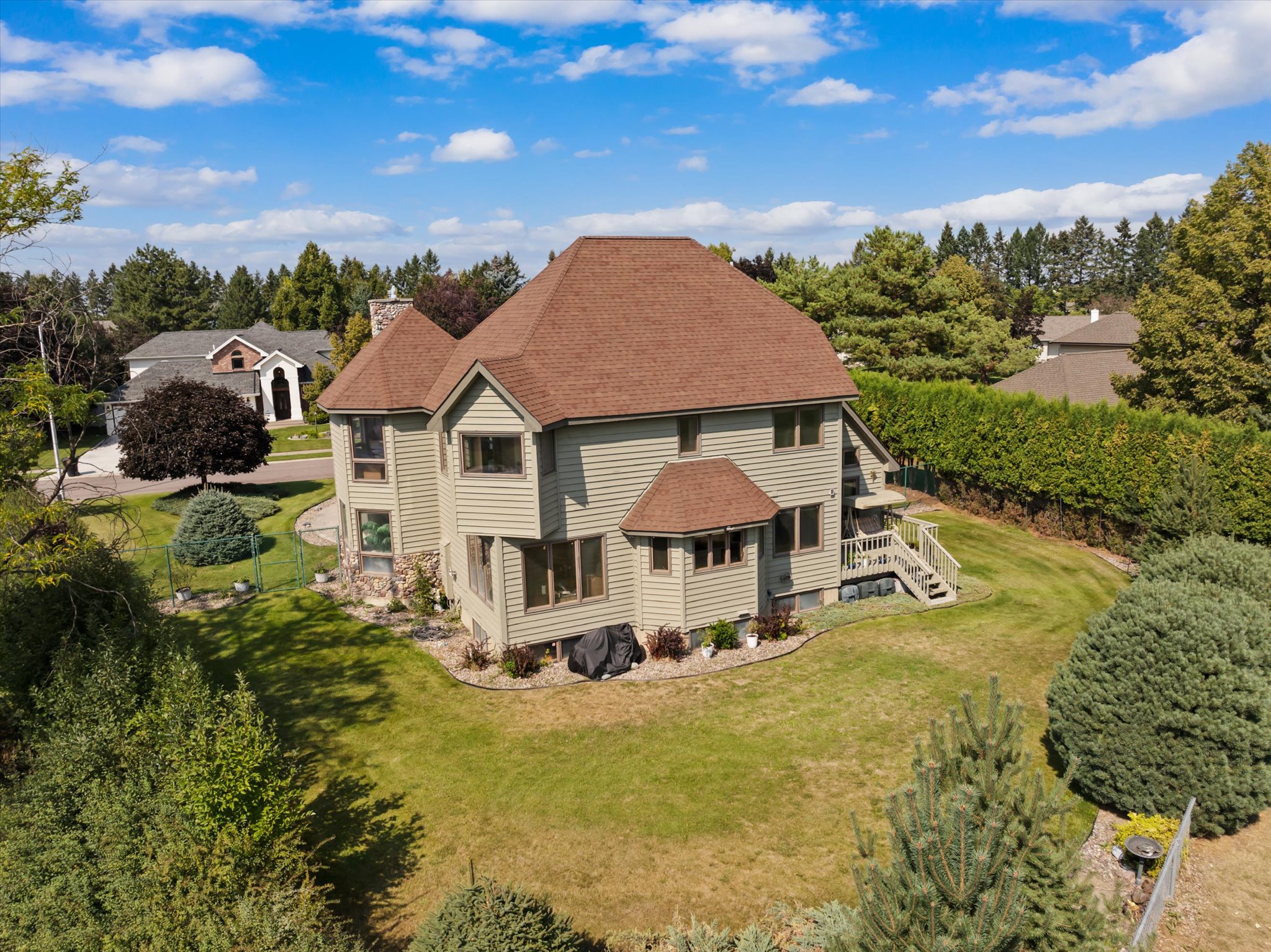 Kalispell, Montana, 59901, United States, 5 Bedrooms Bedrooms, ,4 BathroomsBathrooms,Residential,Active,2010184