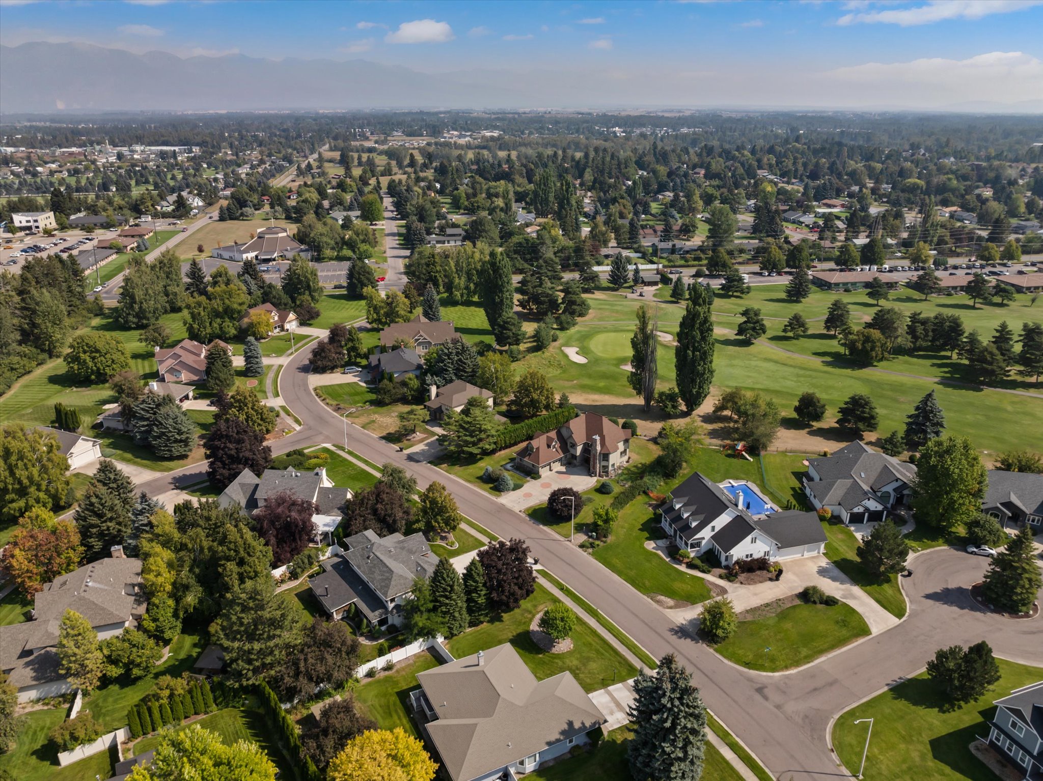 Kalispell, Montana, 59901, United States, 5 Bedrooms Bedrooms, ,4 BathroomsBathrooms,Residential,Active,2010184