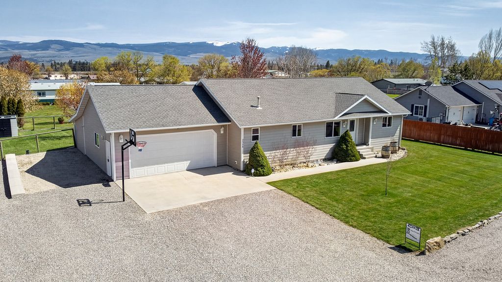 Photo of 2306 Austin Lane, Victor, MT 59875 (MLS # 30066456)