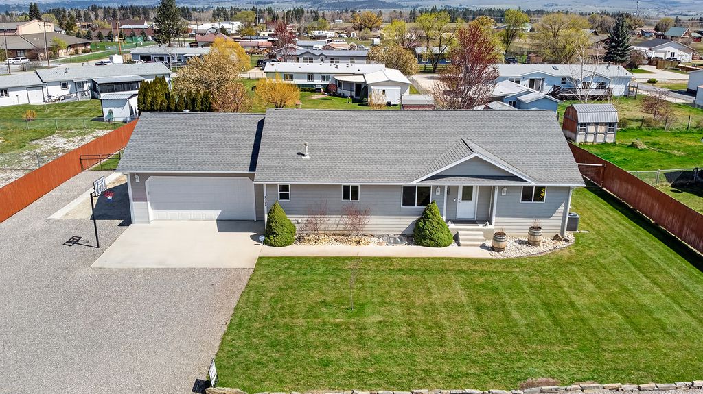 Photo of 2306 Austin Lane, Victor, MT 59875 (MLS # 30066456)