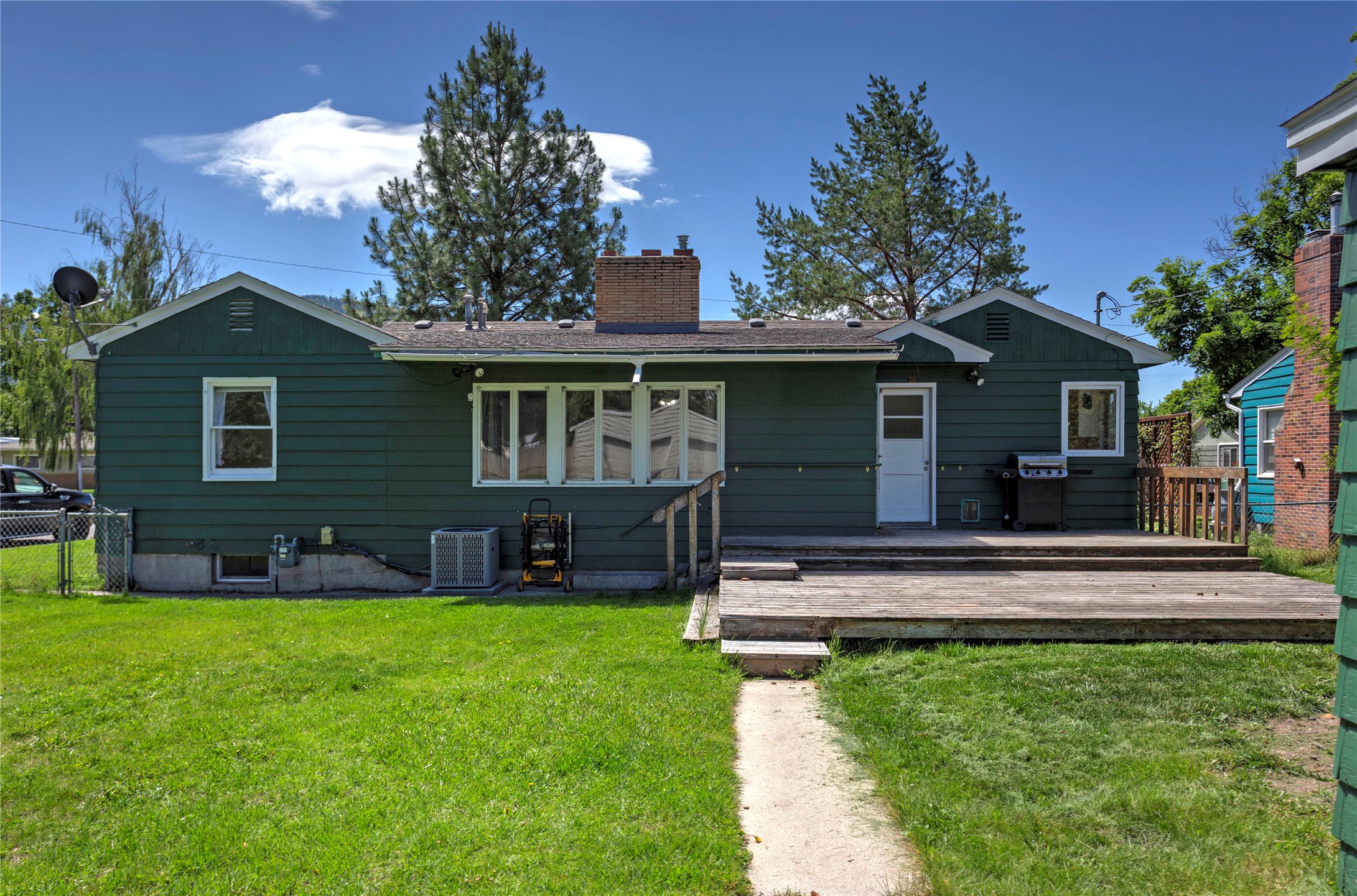 604 Dearborn Avenue