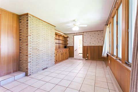 Tiny photo for 604 Dearborn Avenue, Missoula, MT 59801 (MLS # 30073095)