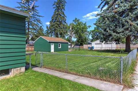 Tiny photo for 604 Dearborn Avenue, Missoula, MT 59801 (MLS # 30073095)