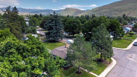 Tiny photo for 604 Dearborn Avenue, Missoula, MT 59801 (MLS # 30073095)