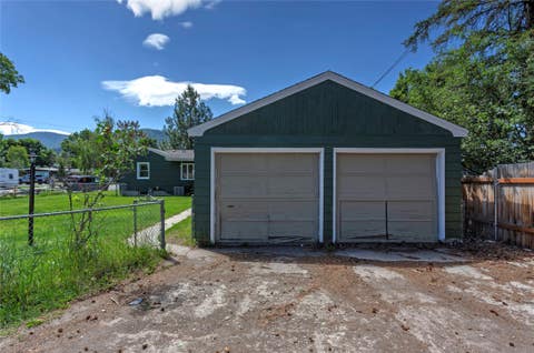 Tiny photo for 604 Dearborn Avenue, Missoula, MT 59801 (MLS # 30073095)