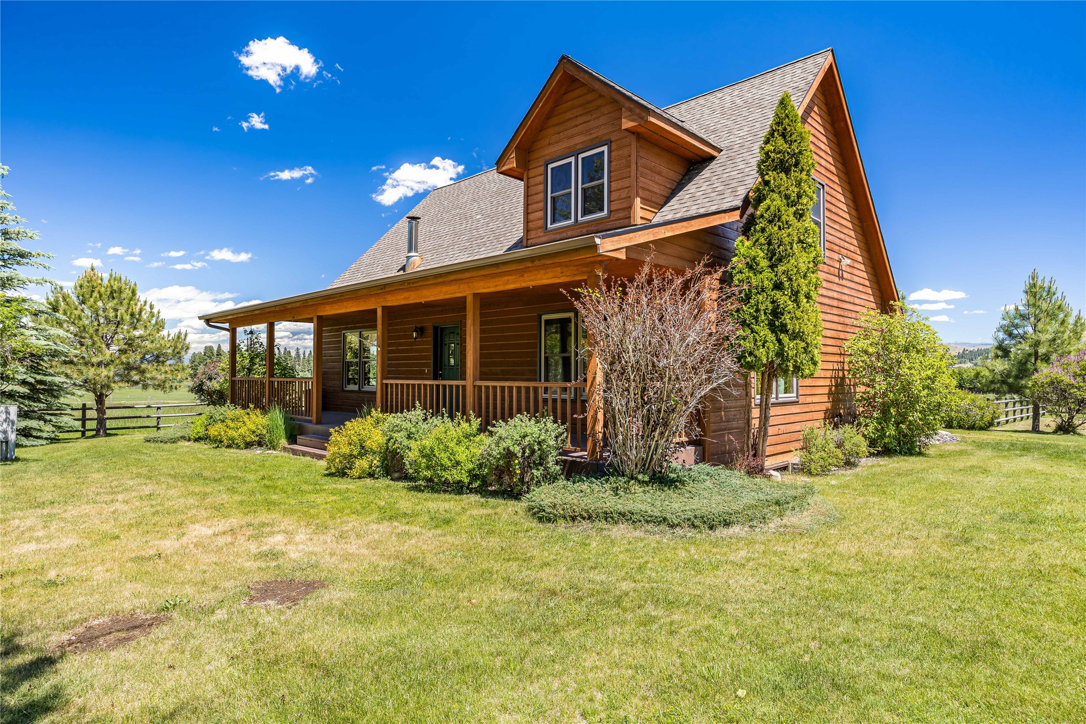 561 Camas Creek Loop