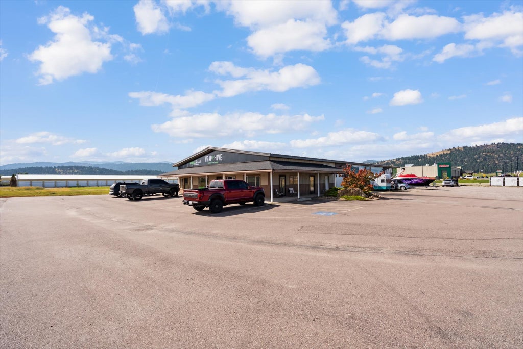 Photo of 3160 US Hwy 93 S, Kalispell, MT 59901 (MLS # 30078572)