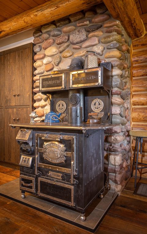 Tiny photo for 587 Cozy Lane, Helmville, MT 59843 (MLS # 30071312)