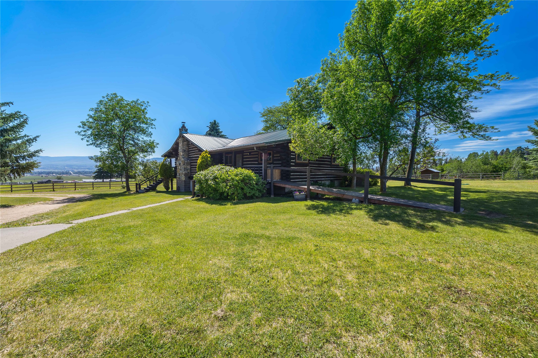 2811 Foxtrotter Trail