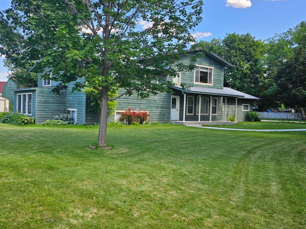 Photo of 322 Lorraine Lane, Hamilton, MT 59840 (MLS # 30066296)