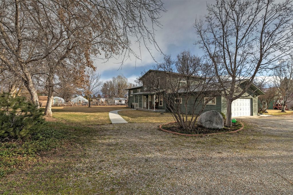 Photo of 322 Lorraine Lane, Hamilton, MT 59840 (MLS # 30066296)