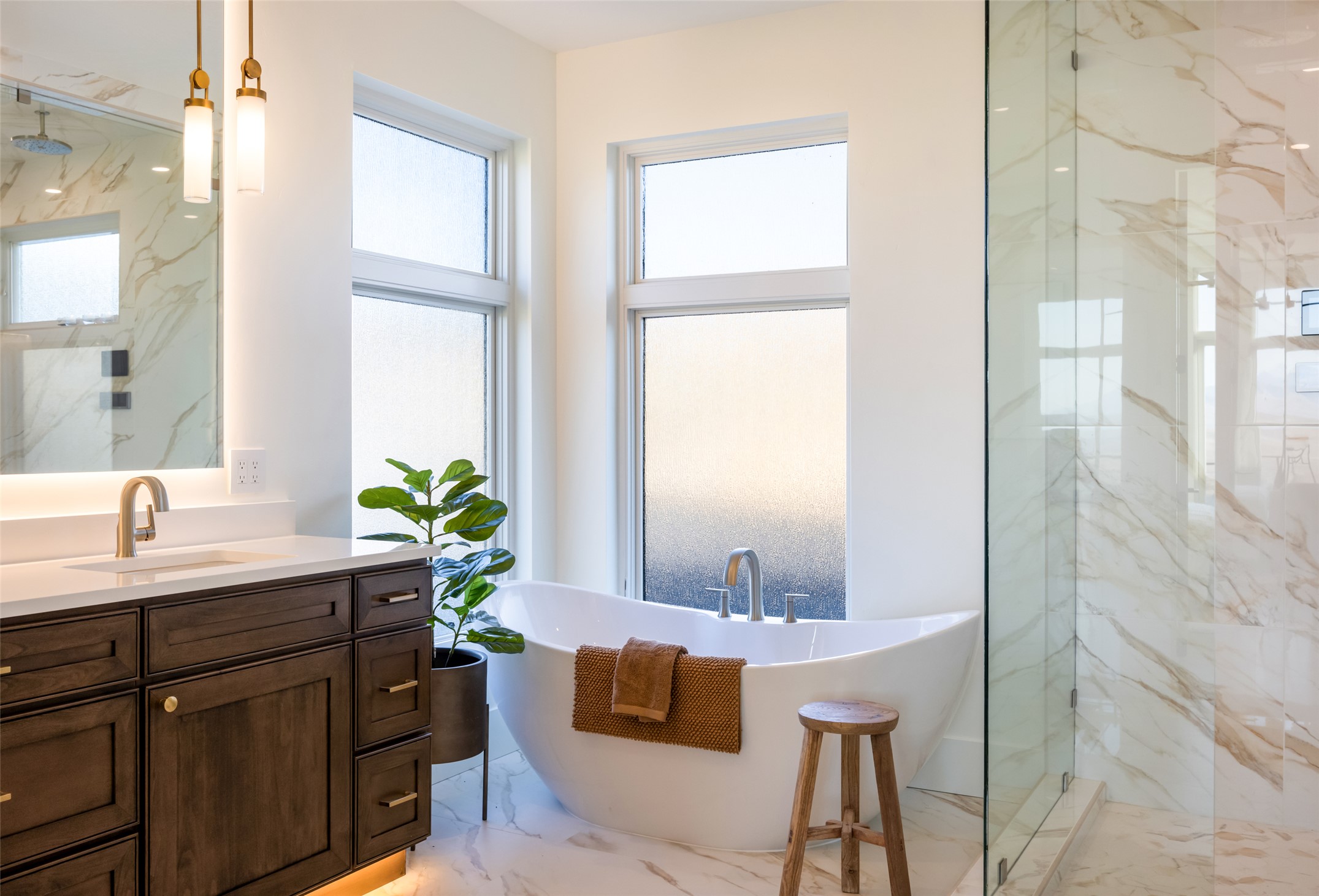 Missoula, Montana 59808, United States, 4 Bedrooms Bedrooms, ,5 BathroomsBathrooms,Residential,Active,164912