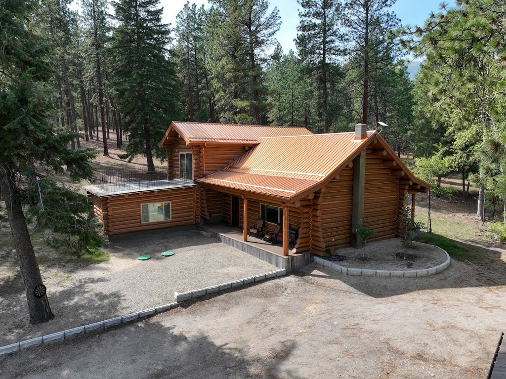 Photo of 847 Sheafman Creek Road, Hamilton, MT 59840 (MLS # 30057745)