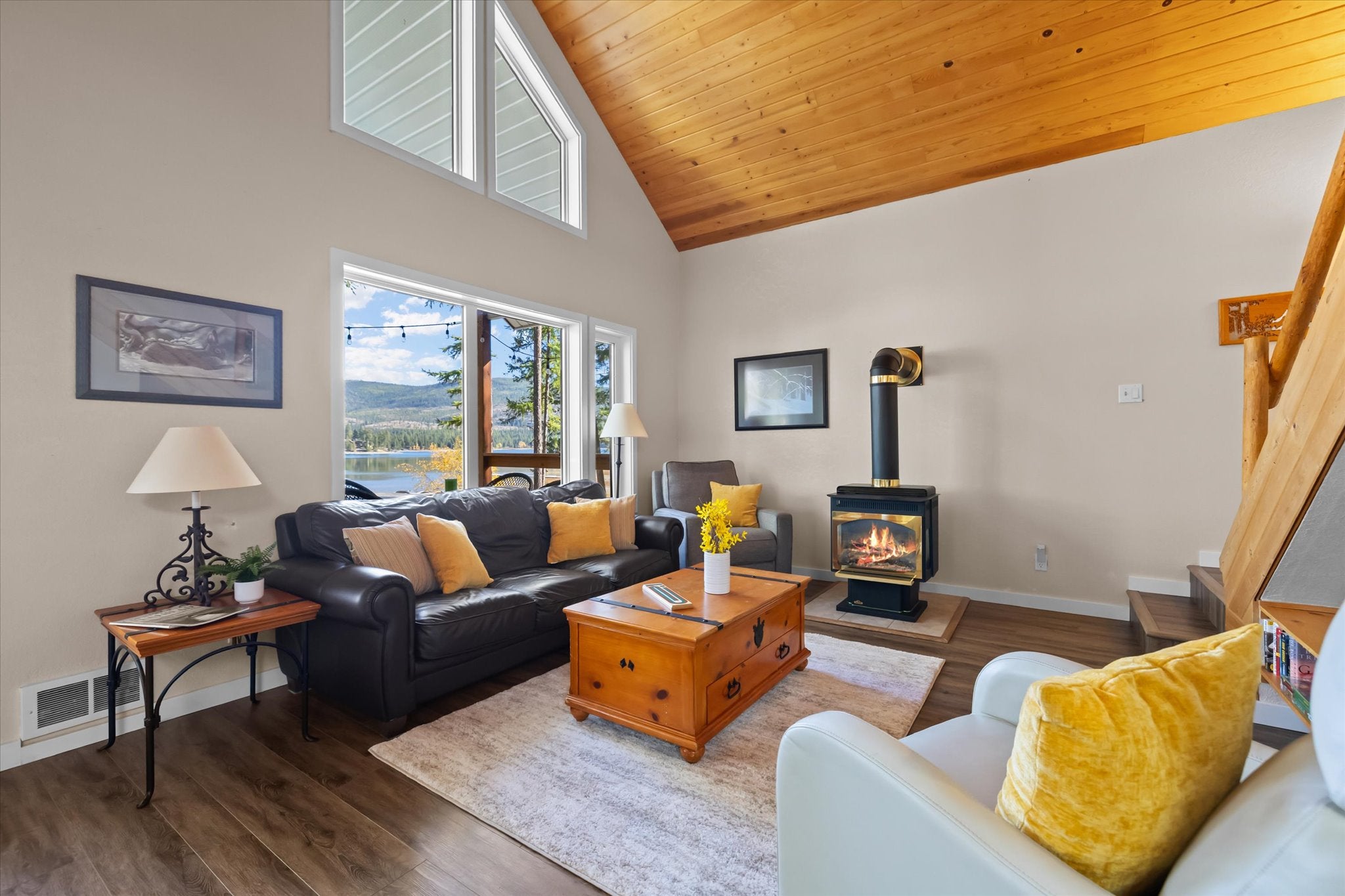 765 Lodgepole Drive