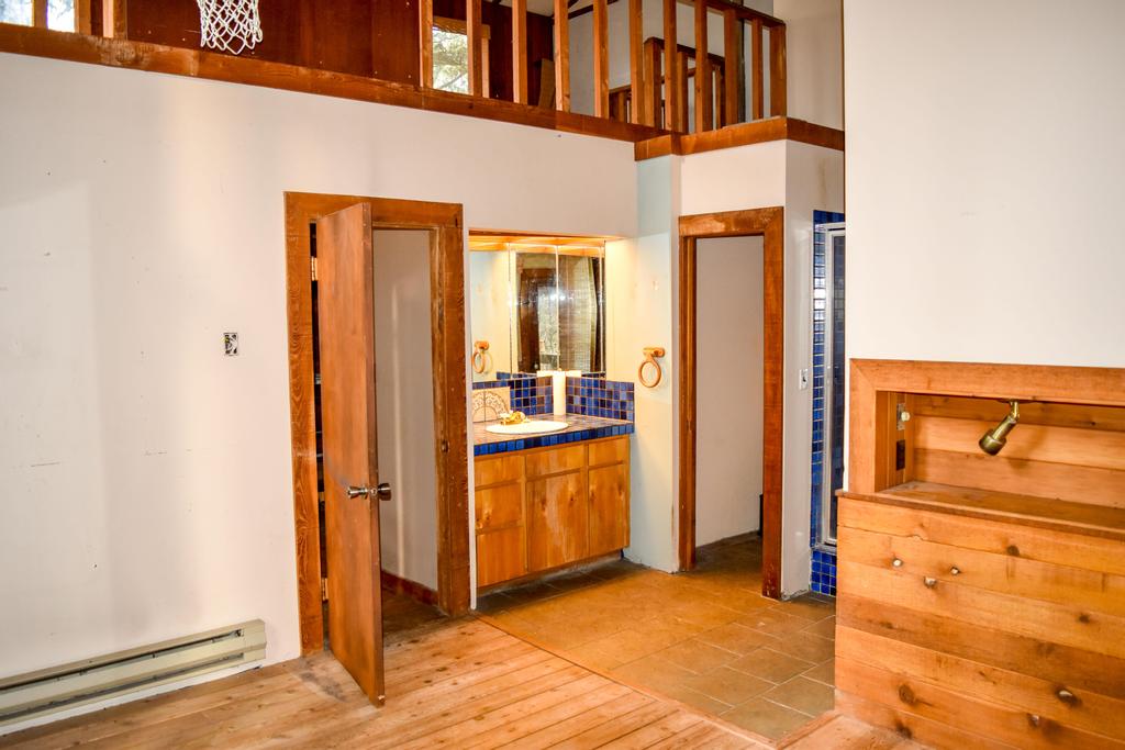 Polson, Montana 59860, United States, 4 Bedrooms Bedrooms, ,3 BathroomsBathrooms,Residential,Active,151962