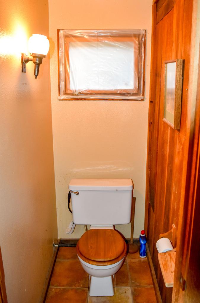 Polson, Montana 59860, United States, 4 Bedrooms Bedrooms, ,3 BathroomsBathrooms,Residential,Active,151962