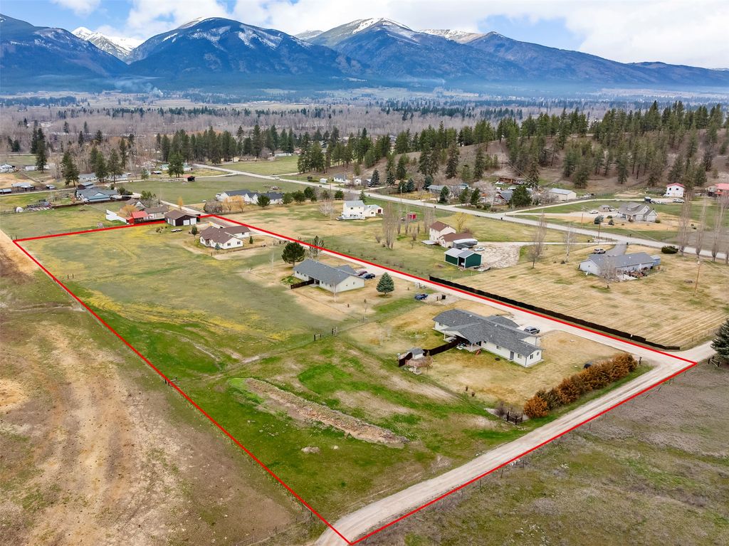 Photo of Stevensville, MT 59870 (MLS # 30067601)