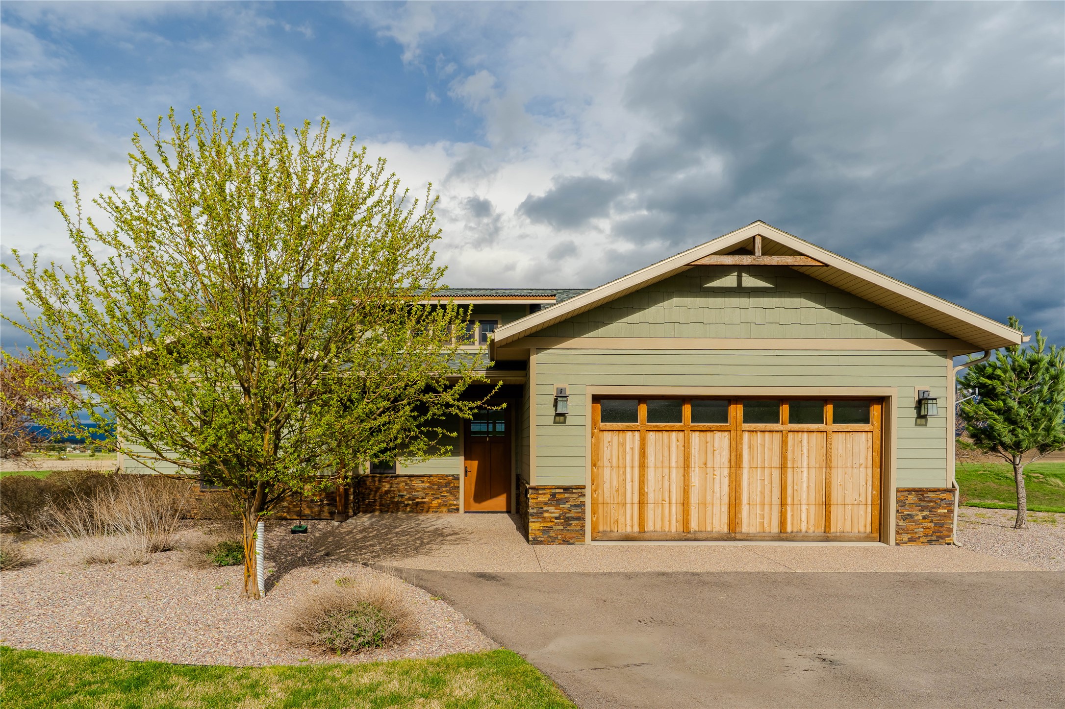 34518 Eagle Crest Drive