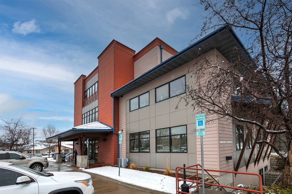 Photo of 2819 Great Northern Loop #200, Missoula, MT 59808 (MLS # 30066583)