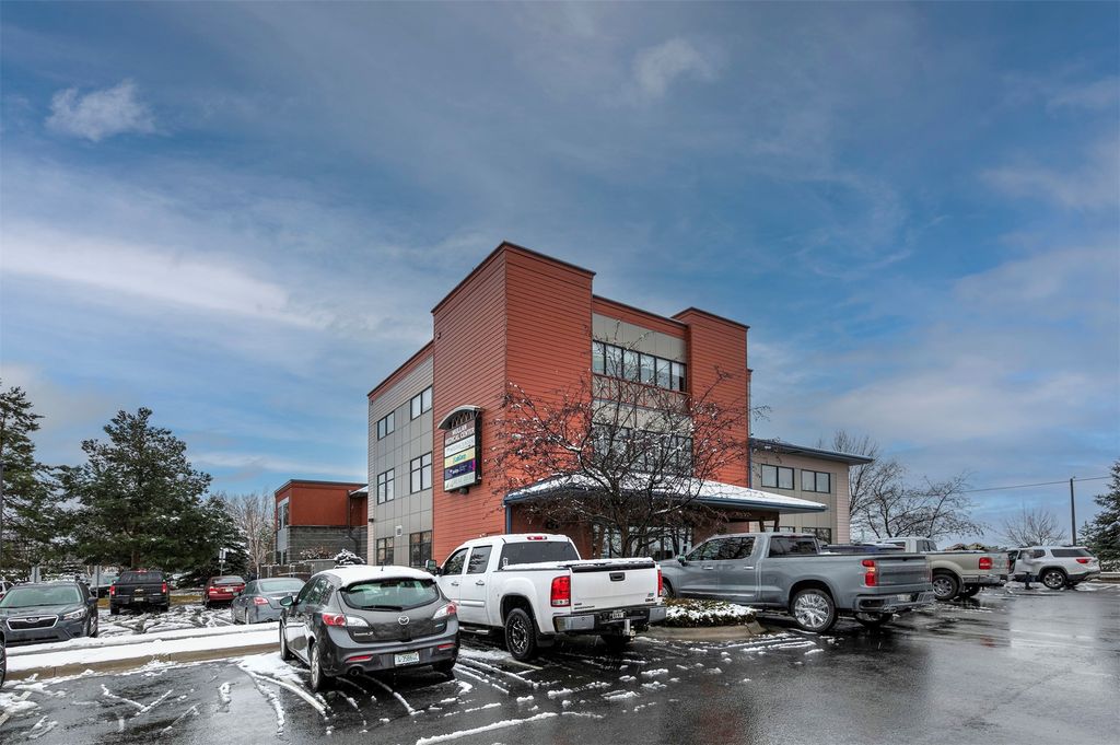 Photo of 2819 Great Northern Loop #200, Missoula, MT 59808 (MLS # 30066583)