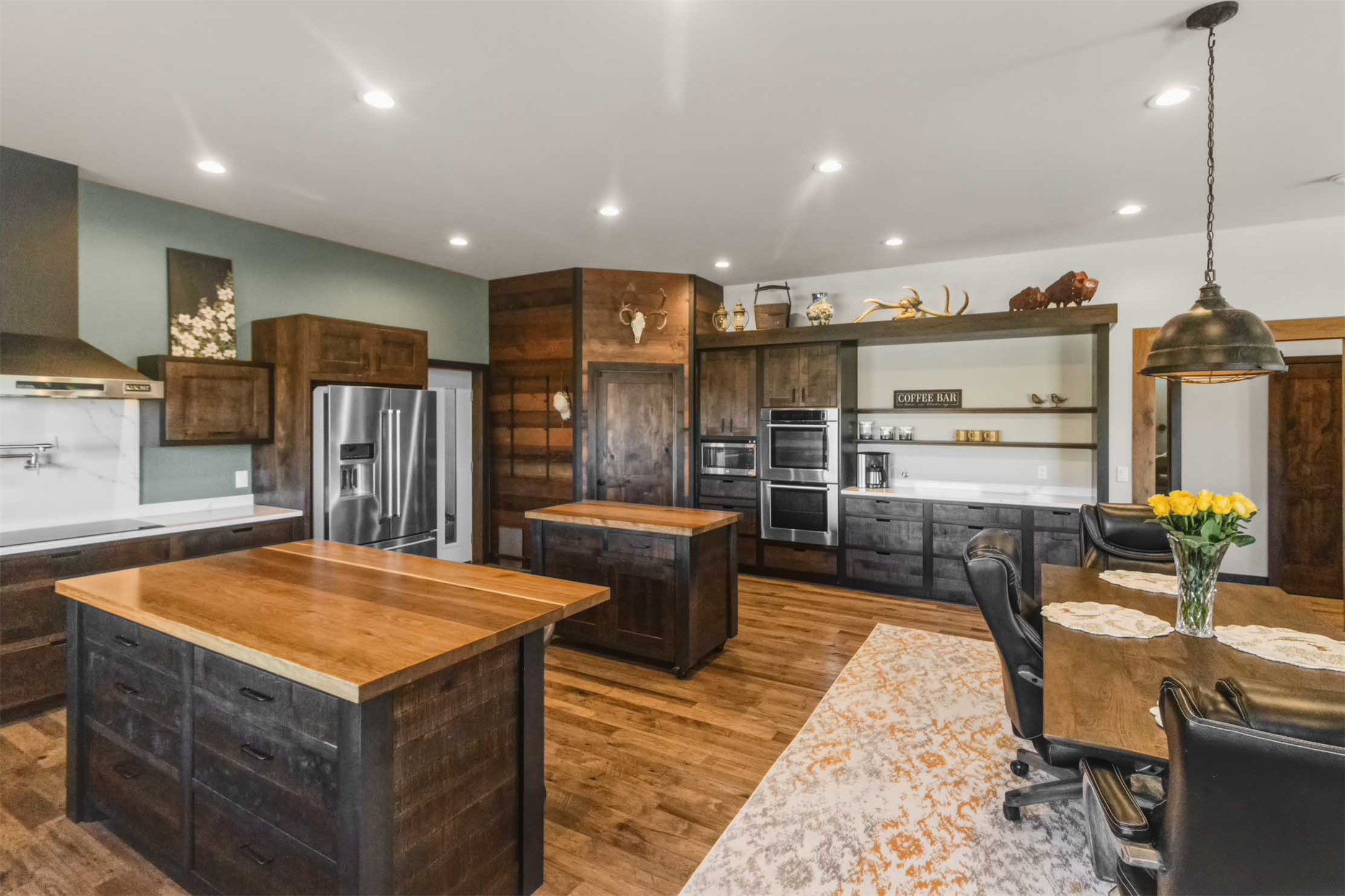 4915 W US Highway 12