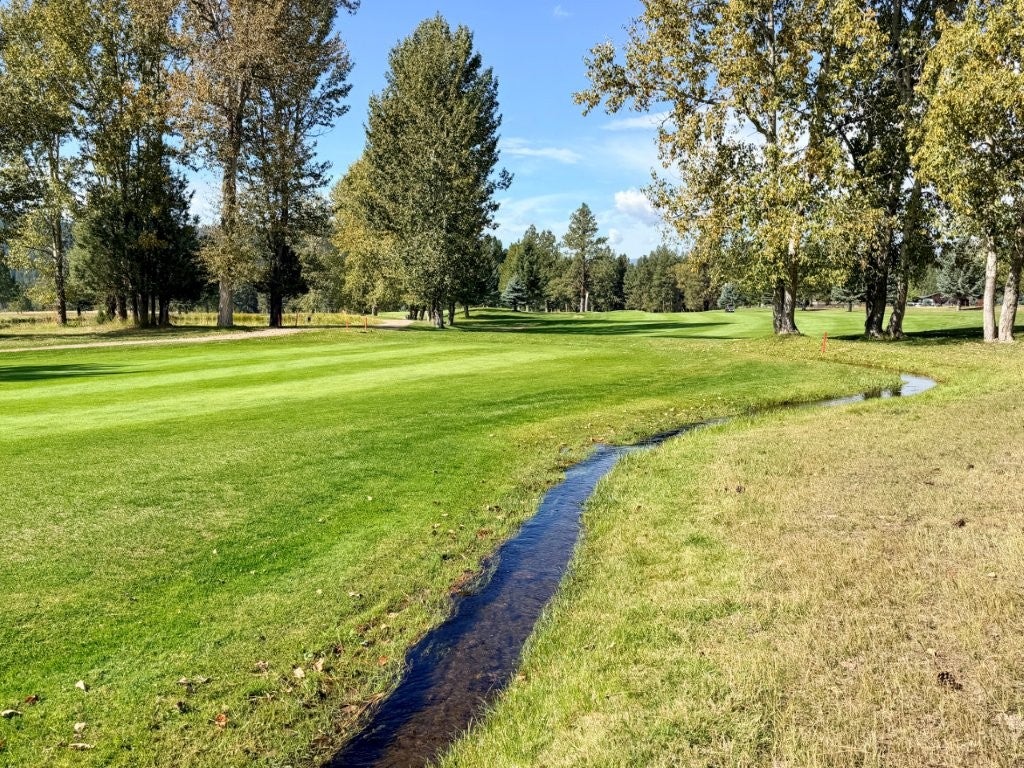 1308 Golf View Drive