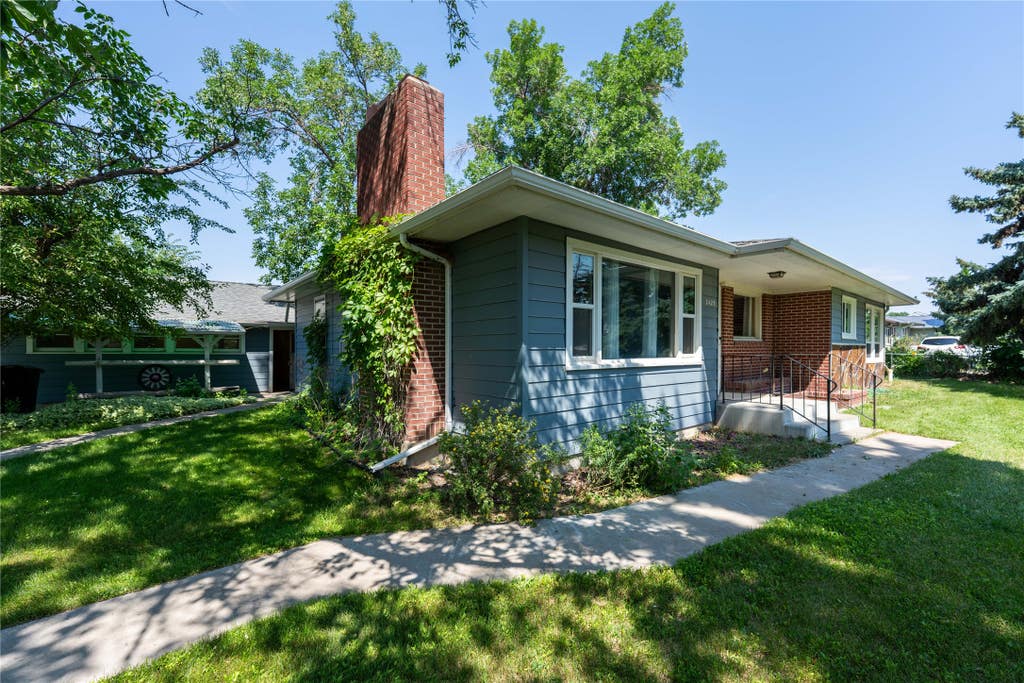 Photo of 2425 Central Avenue W, Great Falls, MT 59404 (MLS # 30075548)