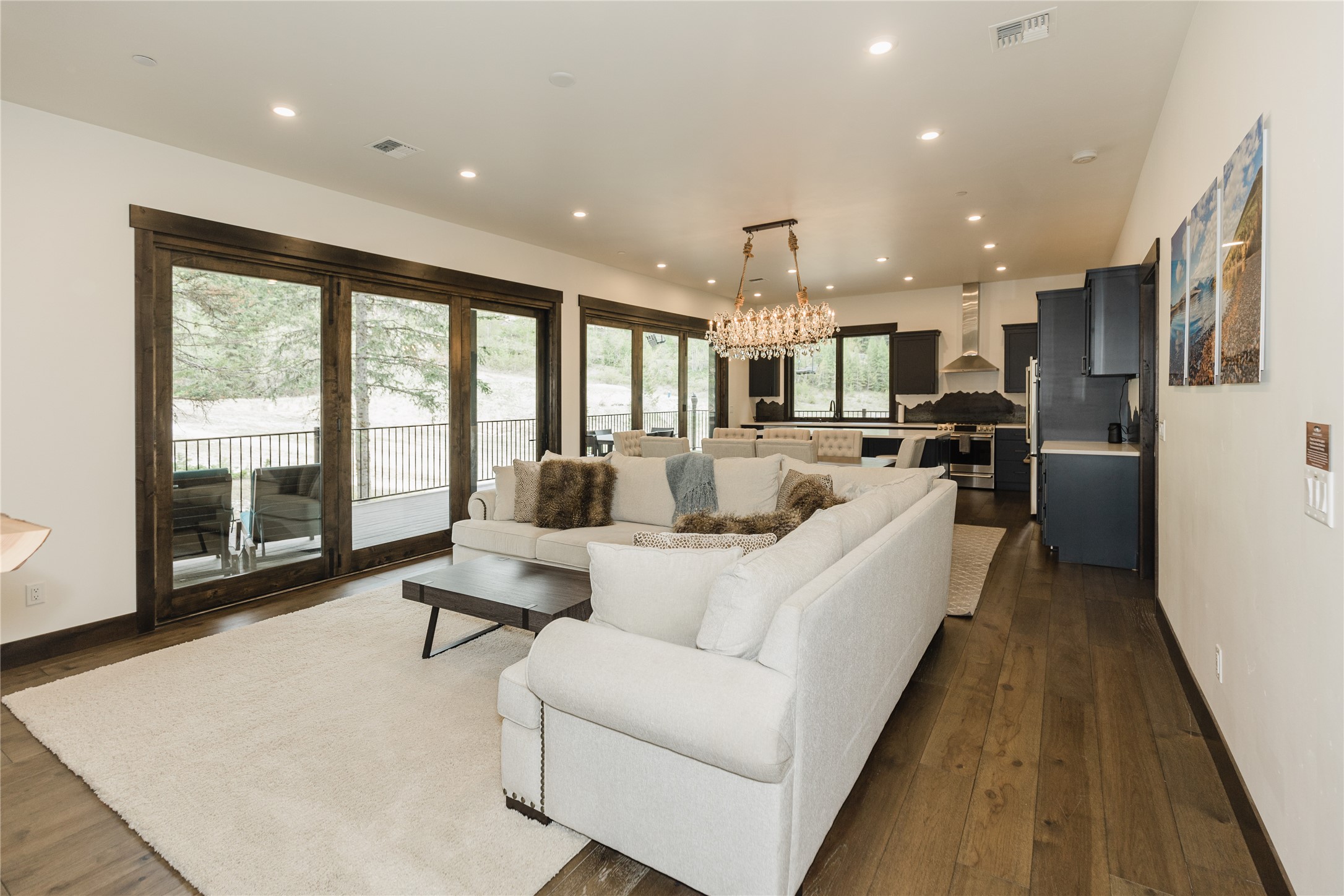 Whitefish, Montana 59937, United States, 3 Bedrooms Bedrooms, ,4 BathroomsBathrooms,Residential,Active,33196